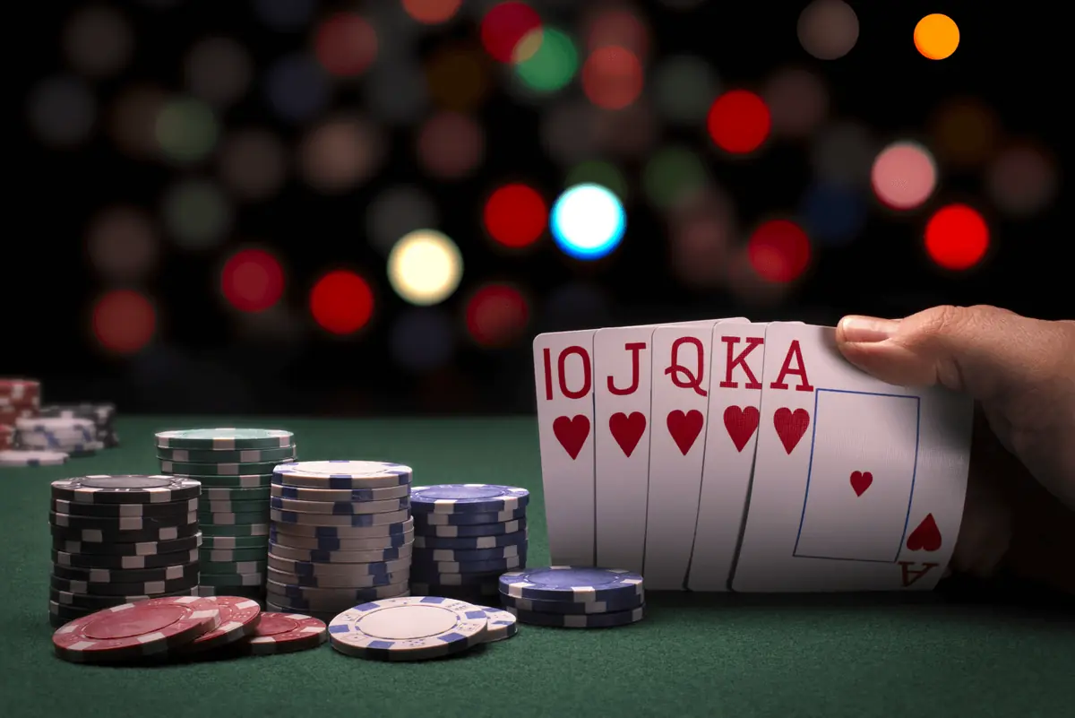 Golden Lady poker game